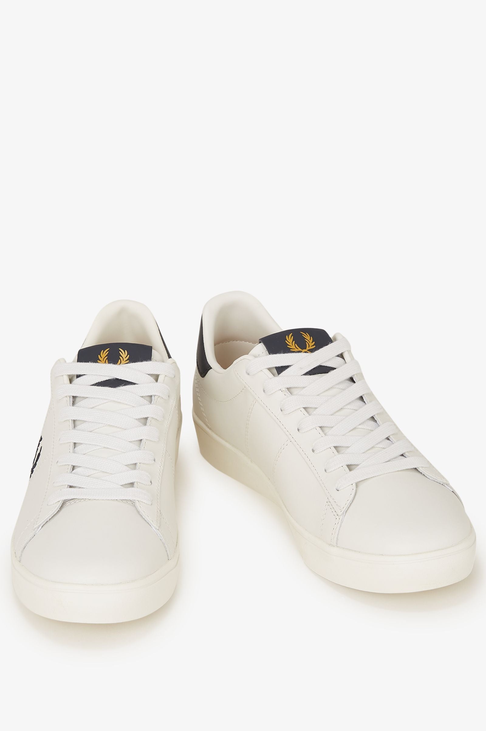 Fred Perry Spencer Leather B4334 Porcelain