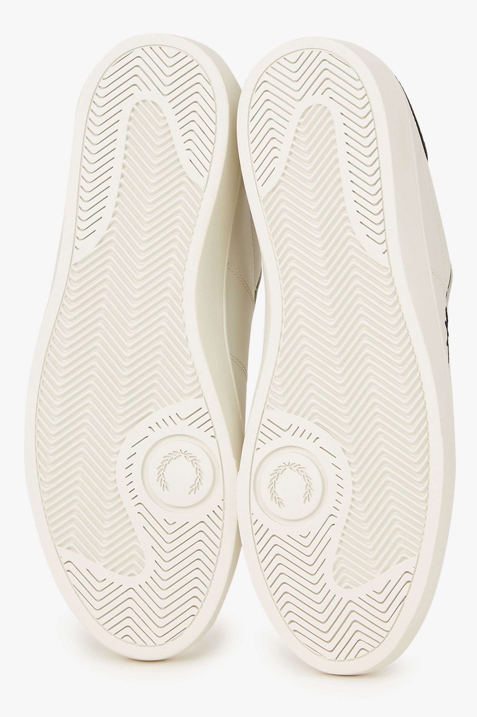 Fred Perry Spencer Leather B4334 Porcelain