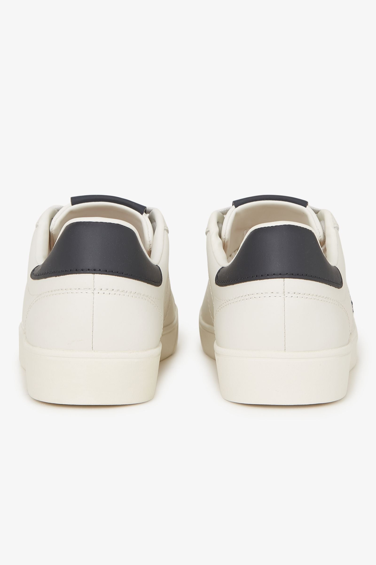 Fred Perry Spencer Leather B4334 Porcelain