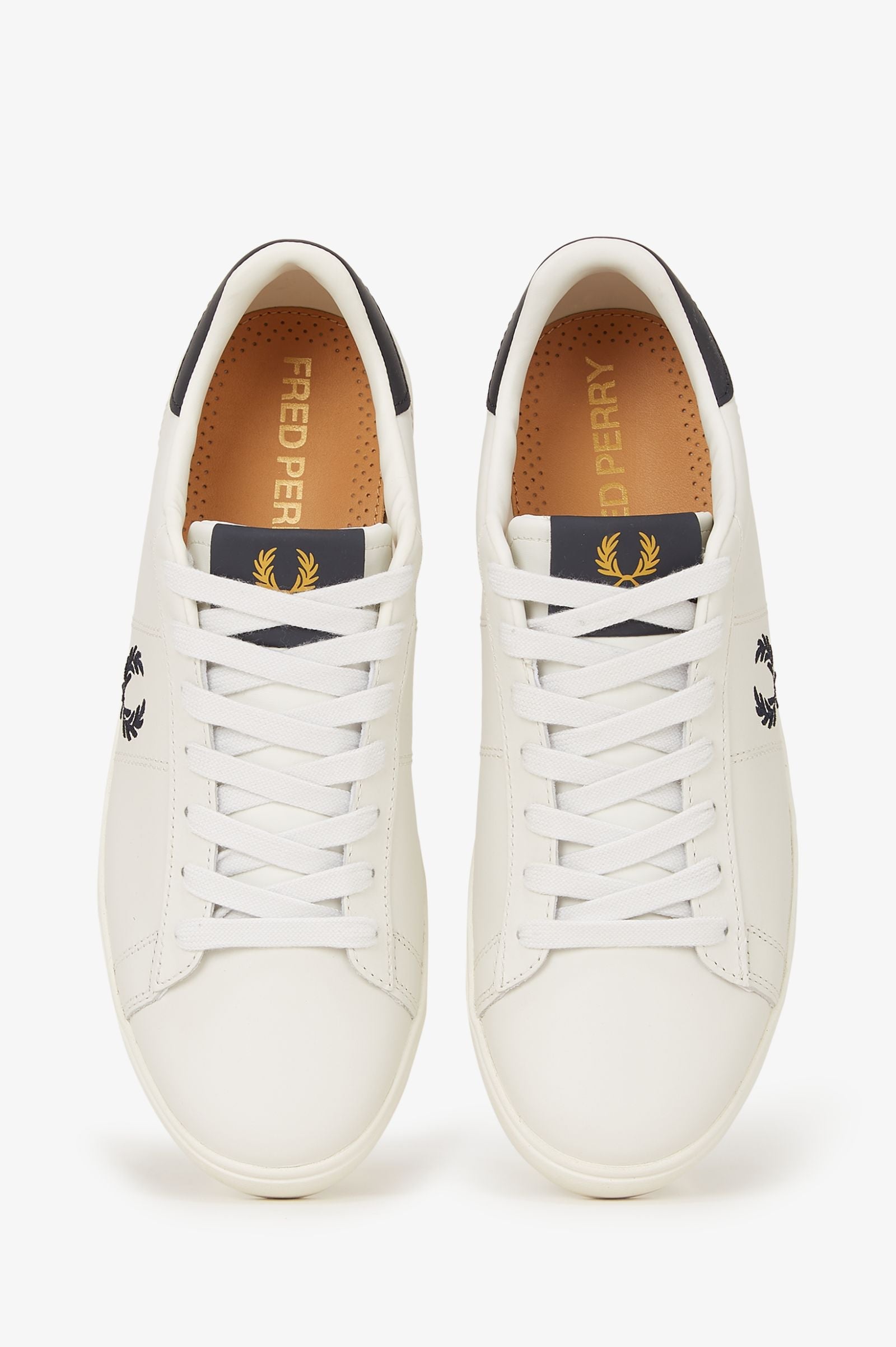 Fred Perry Spencer Leather B4334 Porcelain
