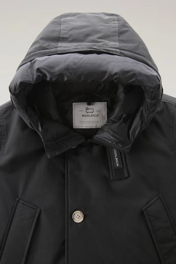 Woolrich Arctic Parka in Ramar with Protective Hood Black