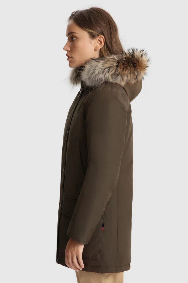 Woolrich Woman Arctic Parka in Ramar with Detachable Fur Trim Dark Green