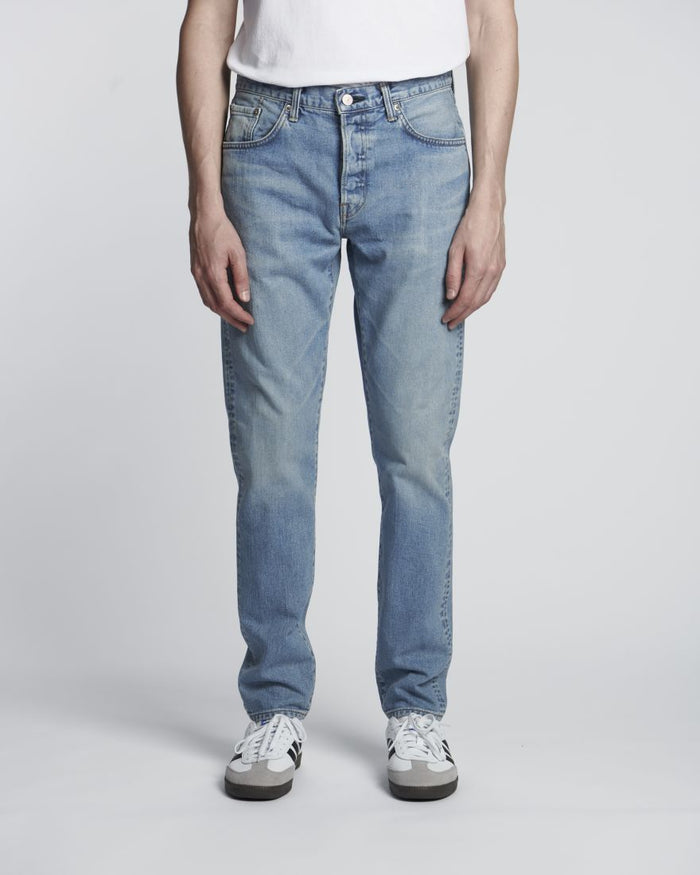 Edwin Slim Tapered Jeans L32 Blue - light used