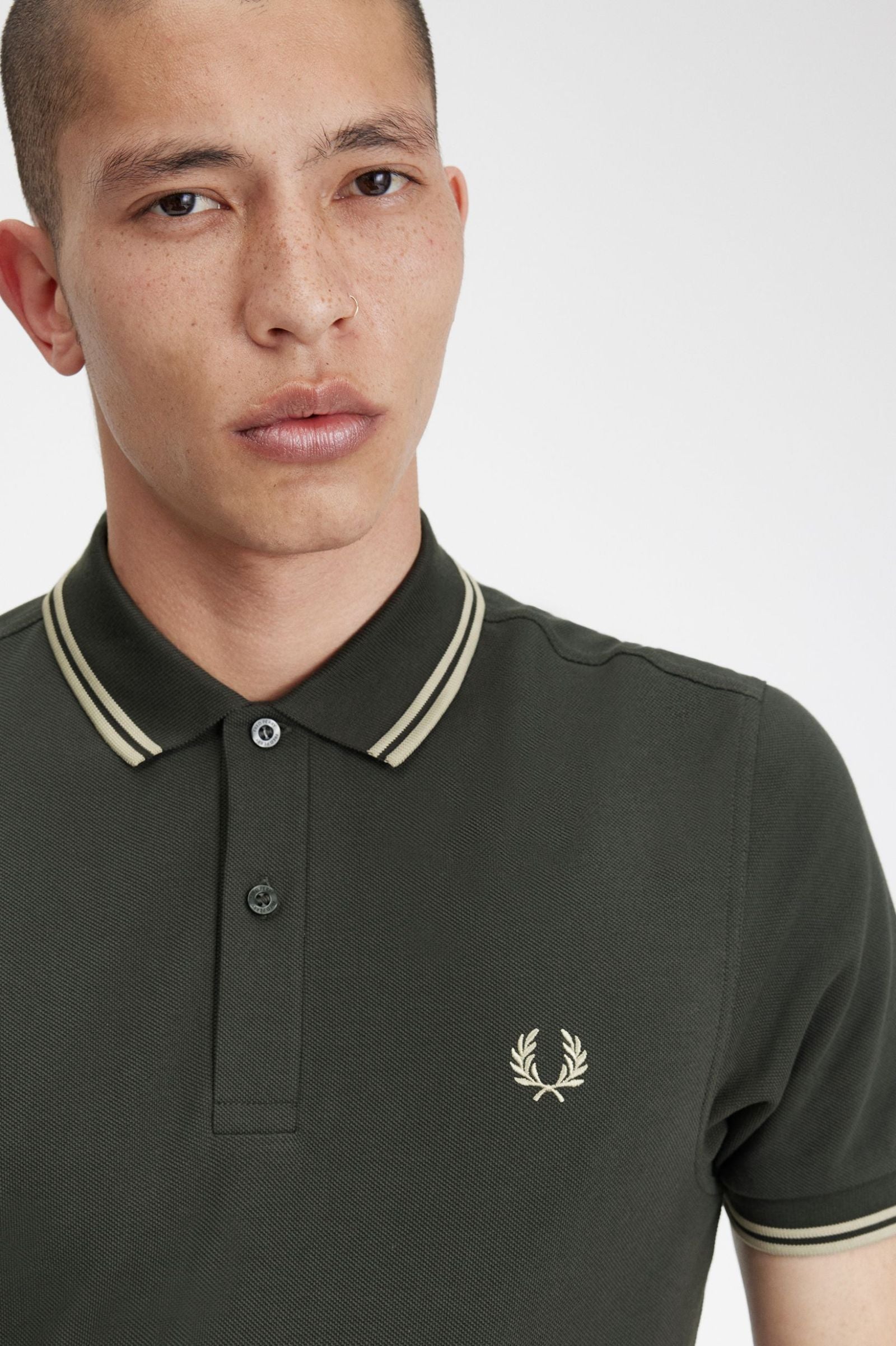 Fred Perry Slim Fit Twin Tipped Polo Field Green / Oatmeal / Oatmeal