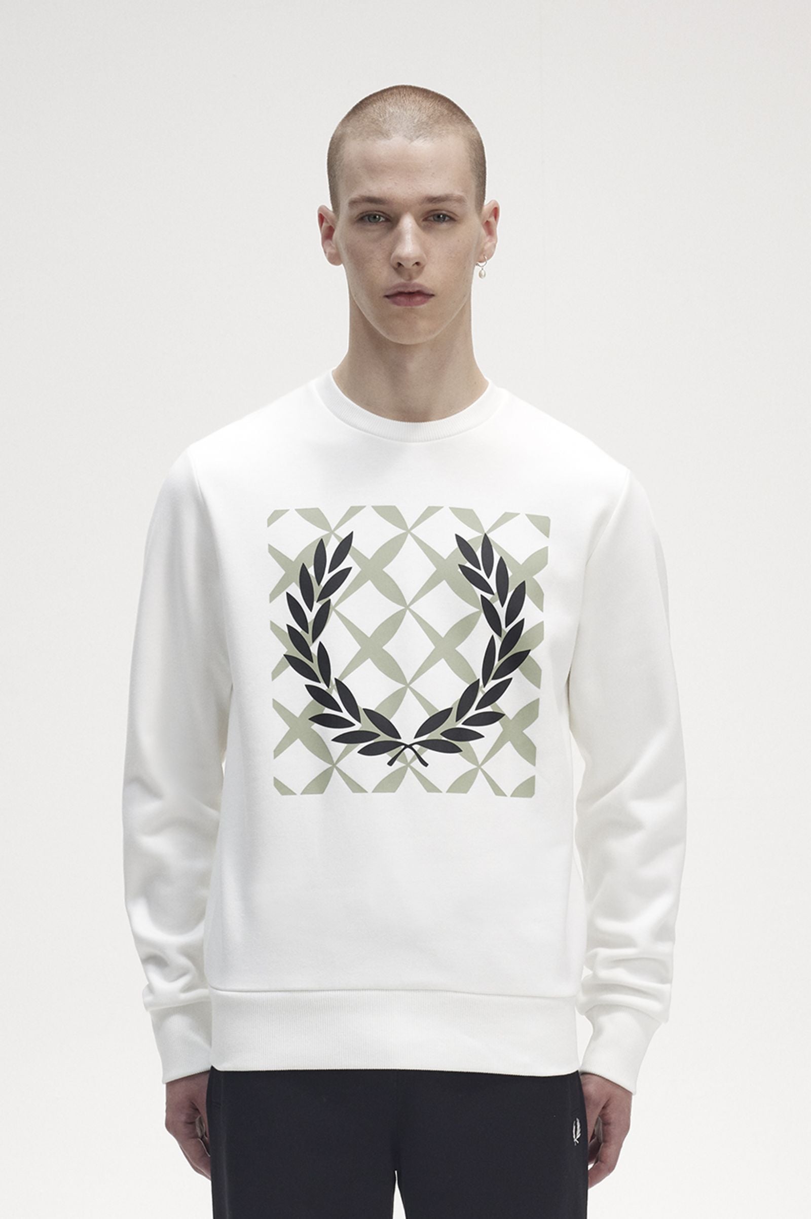 Fred Perry Crew Sweat Graphic Cross Stitch White
