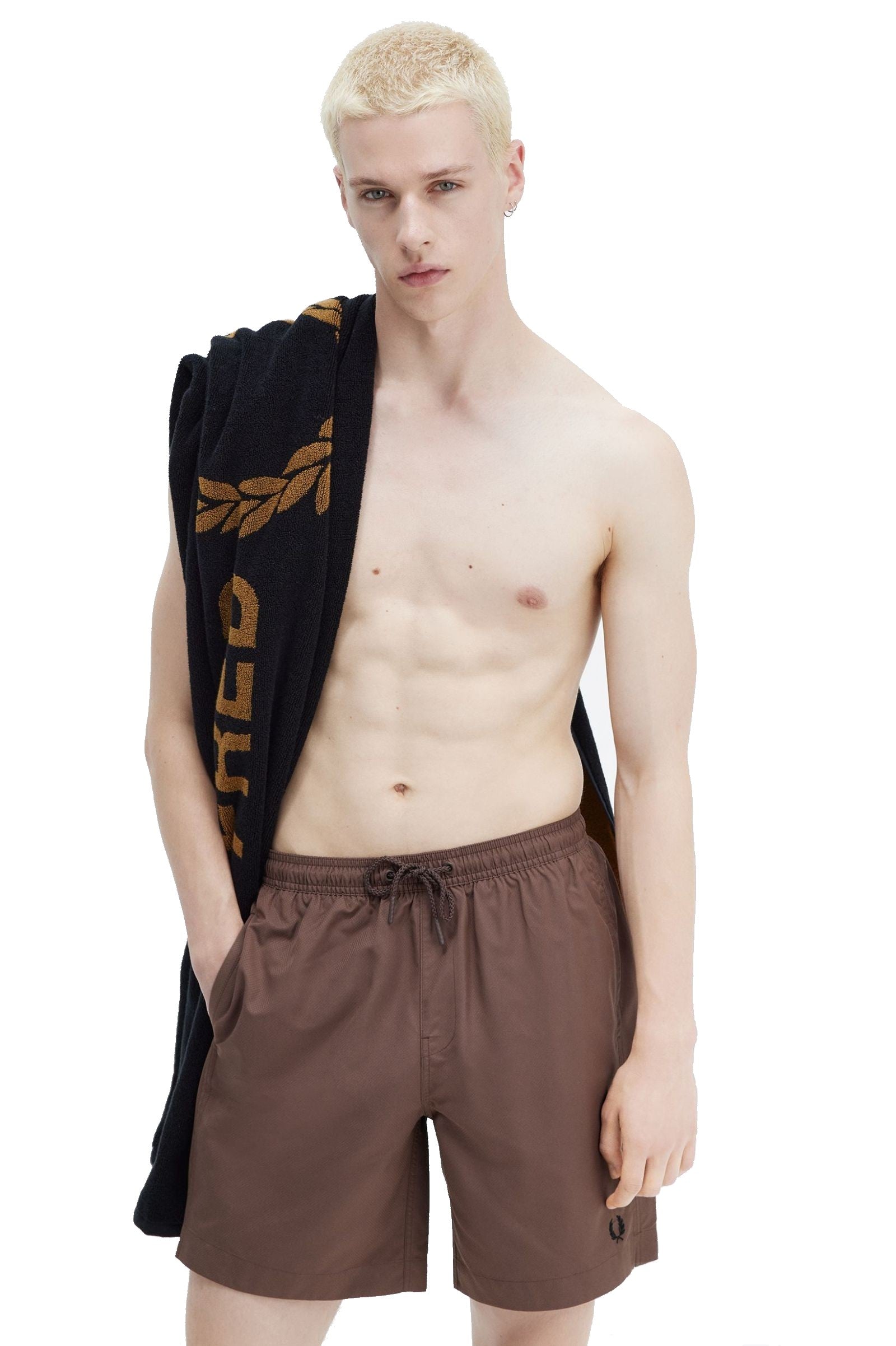 Fred Perry Cotton Beach Towel Black / Dark Caramel