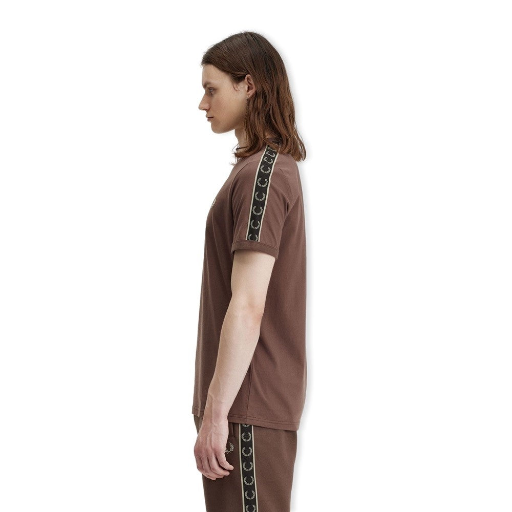 Fred Perry Taped Ringer T-Shirt Carrington Brick / Warm Grey
